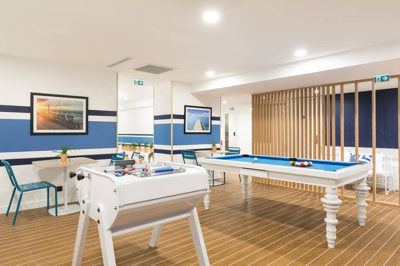 The-Deck-Hotel-by-HappyCulture-Sports-and-Entertainment-37