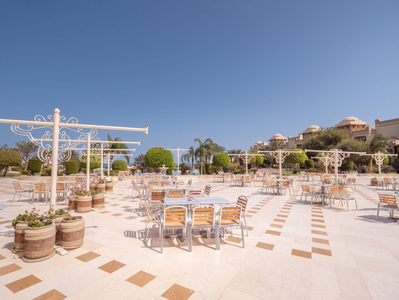 Serenity-Makadi-Beach-Terrace-21