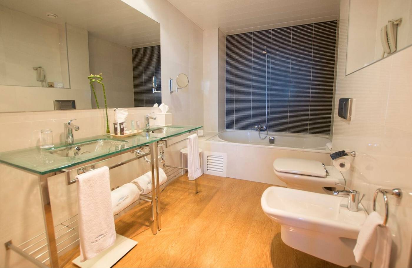 Gran-Hotel-Sol-y-Mar-Room-20