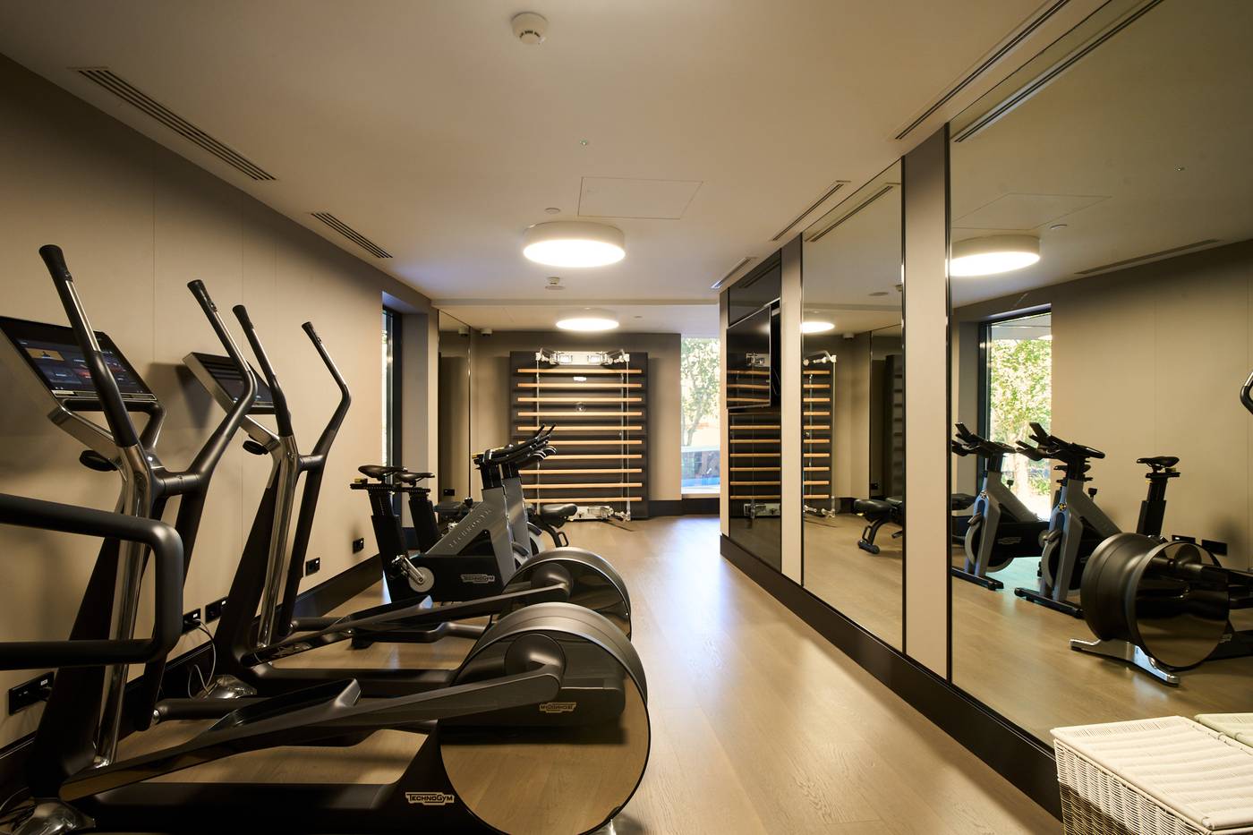 VP-Plaza-Espana-Design-Sports-and-Entertainment-54