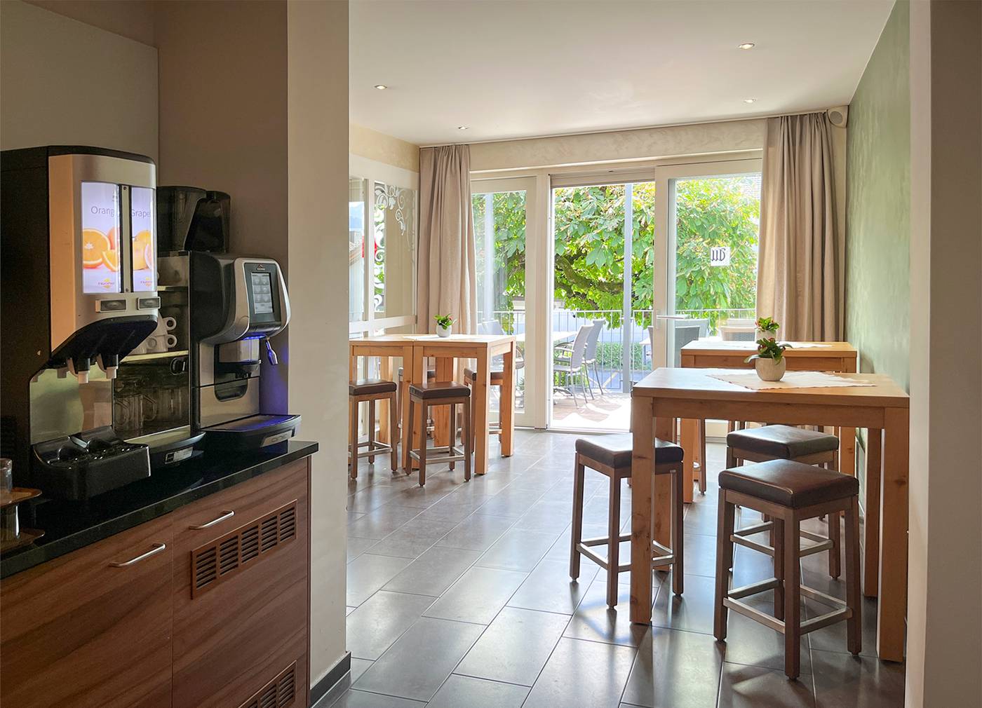 Gasthaus zur Waldegg, BW Signature Collection-Switzerland-Lucerne-Horw-Lobby-10