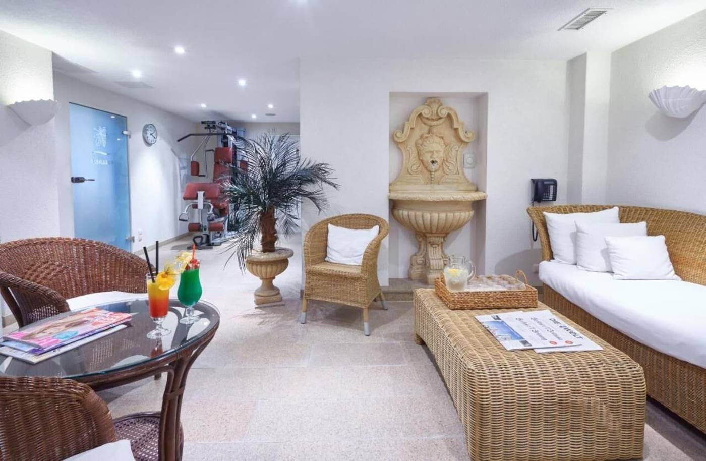 Villa-Kastania-Sports-and-Entertainment-5