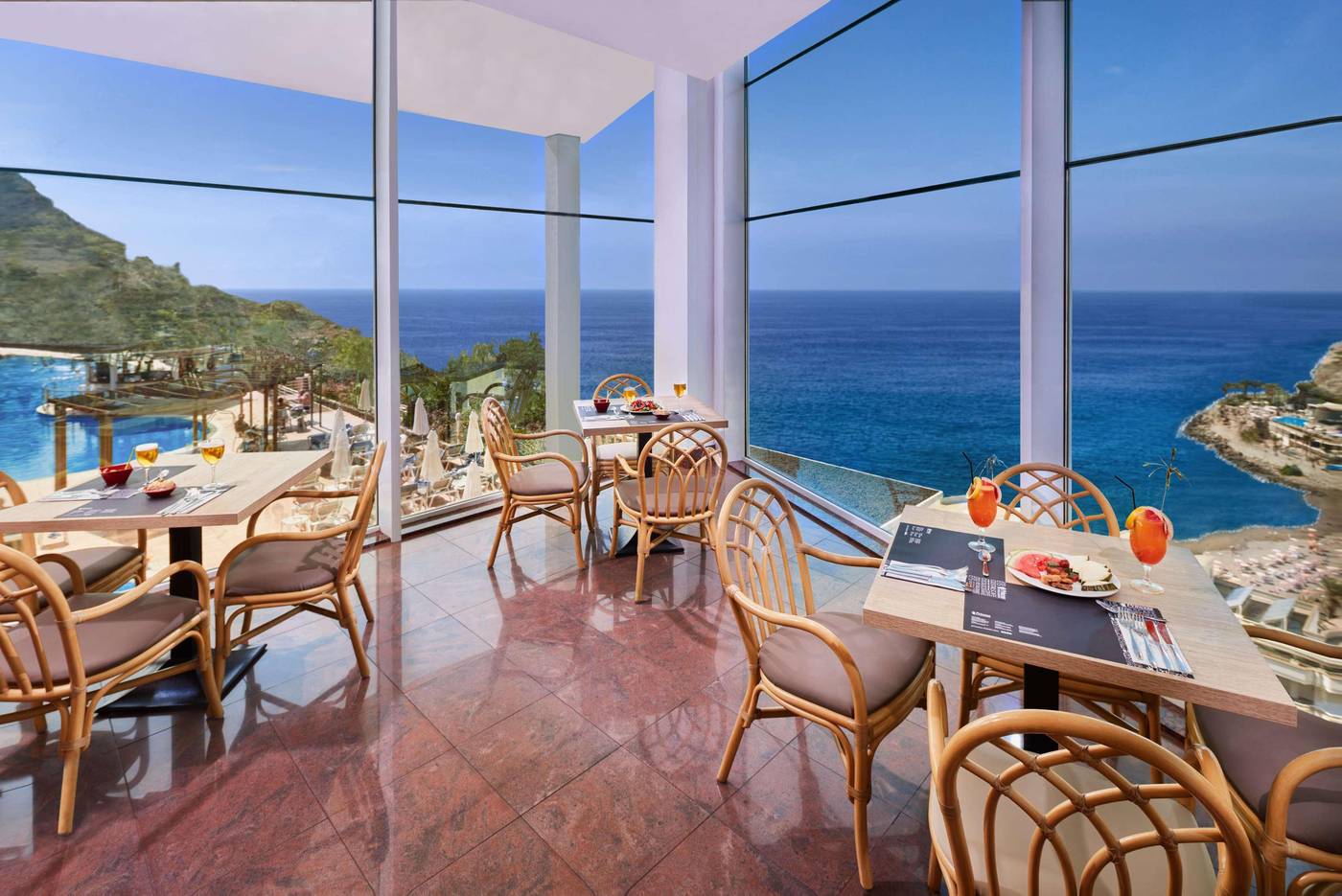 Mogan-Princess---Beach-Club-Restaurant-37