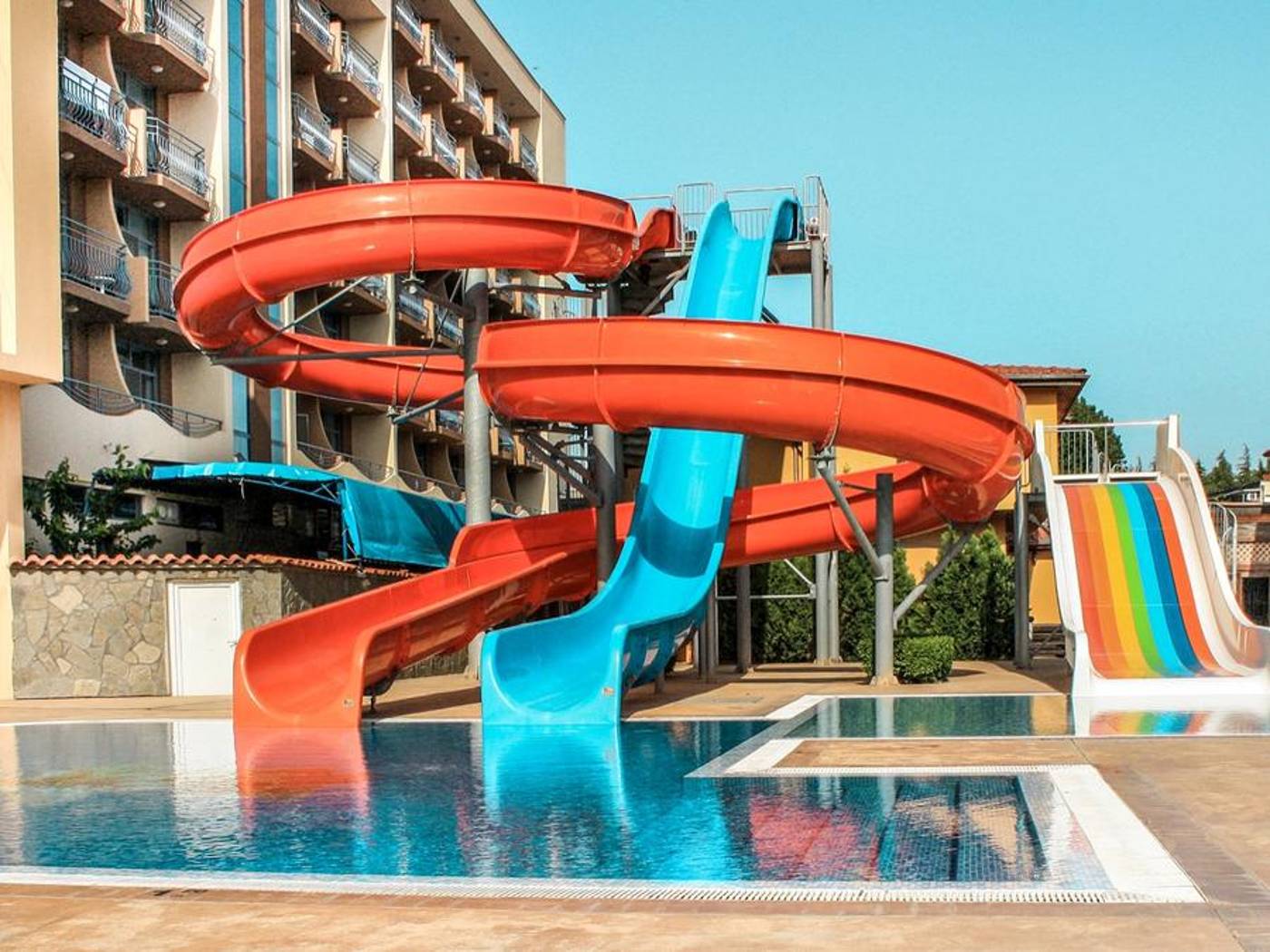 Tiara-Beach-Sports-and-Entertainment-1