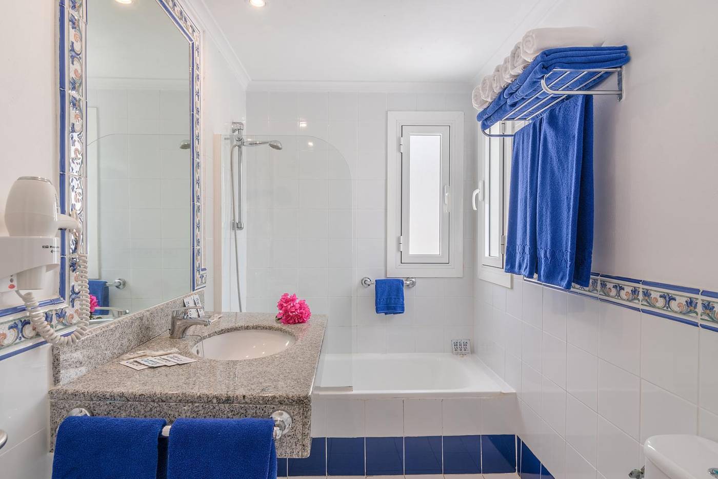 Parque-Tropical-Apartments-Room-24