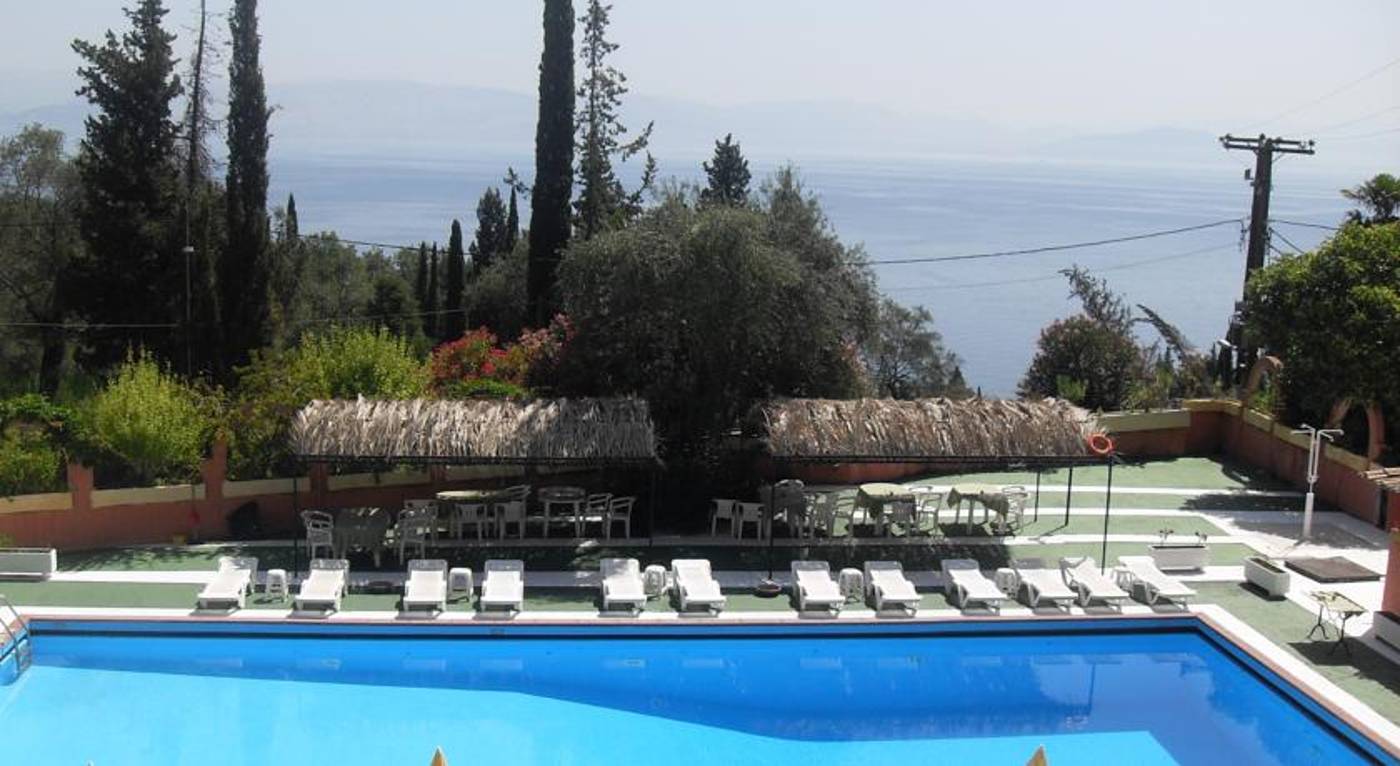 Benitses-Bay-View-Hotel-Pool-7