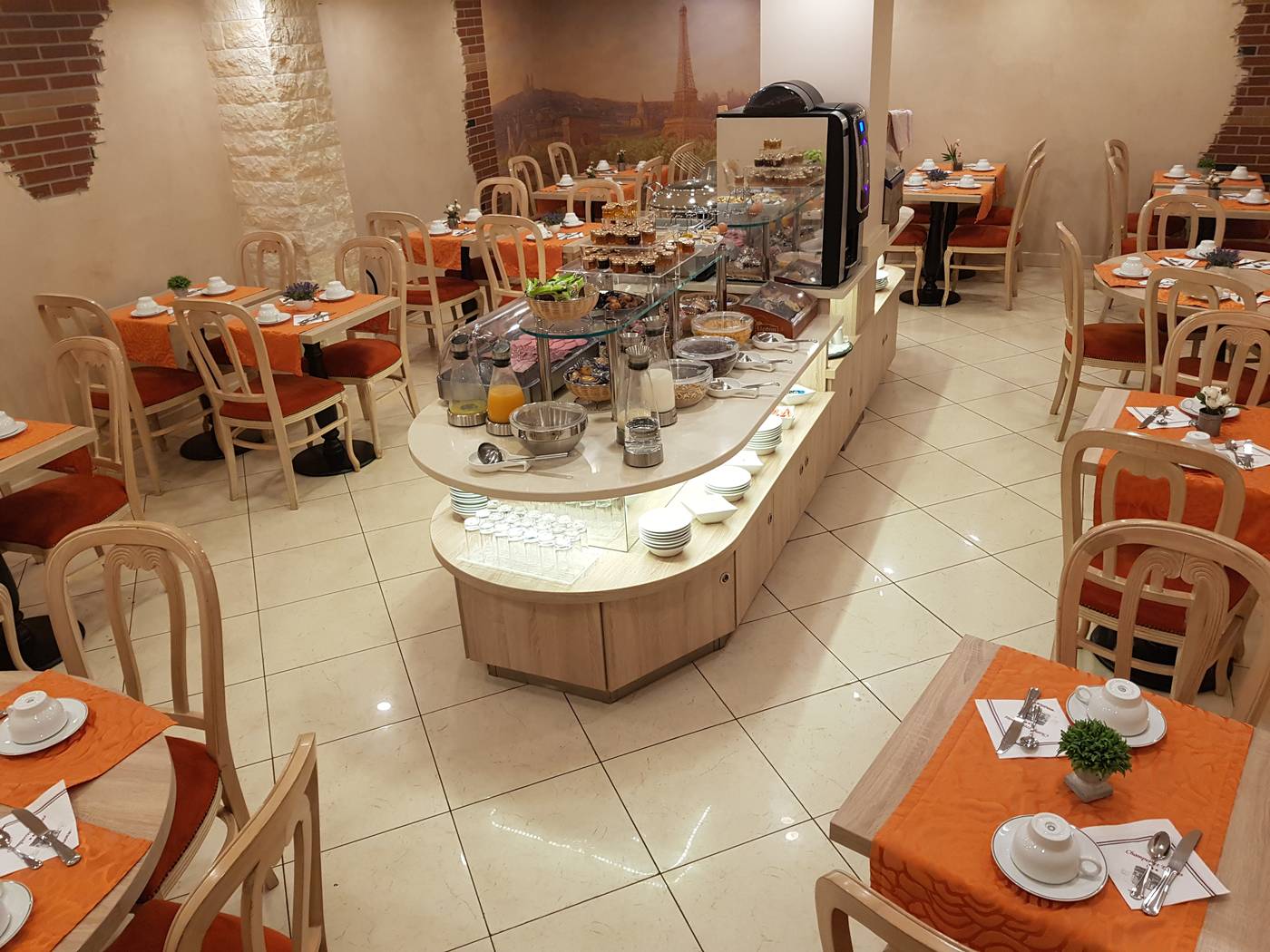 Hotel-Champerret-Elysees-Restaurant-27