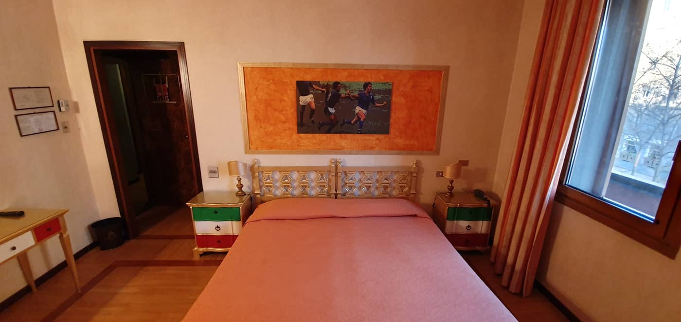 Admiral-Hotel-Room-50