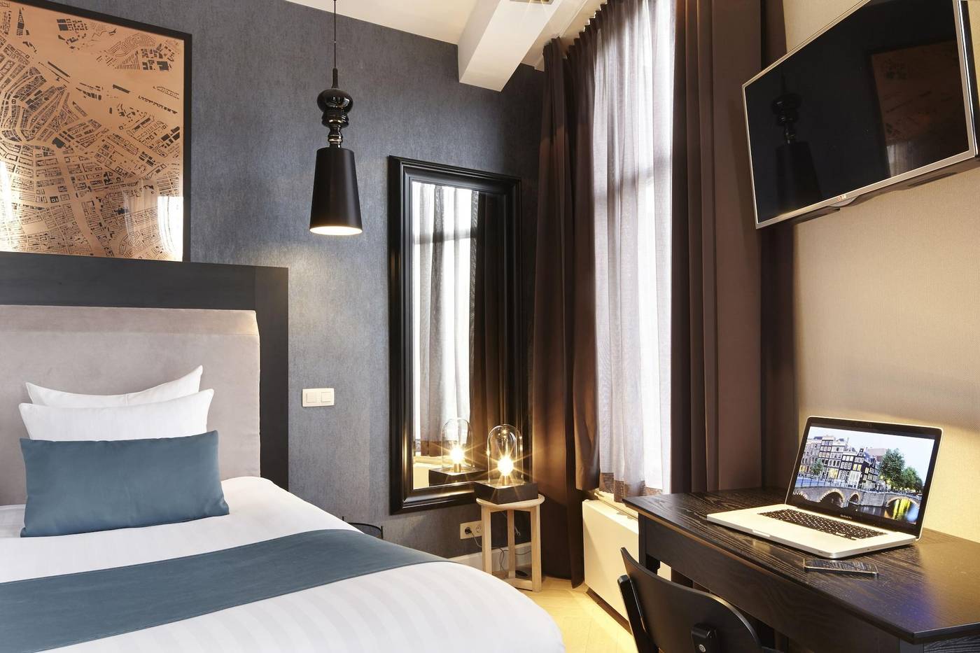 No--377-House-Room-12