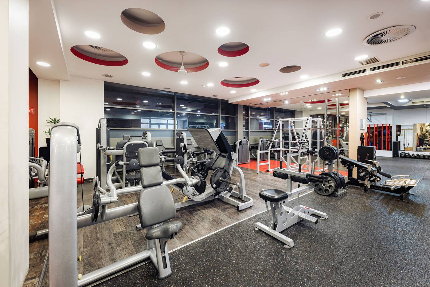 Bliss-Residence-and-Spa-Sports-and-Entertainment-57