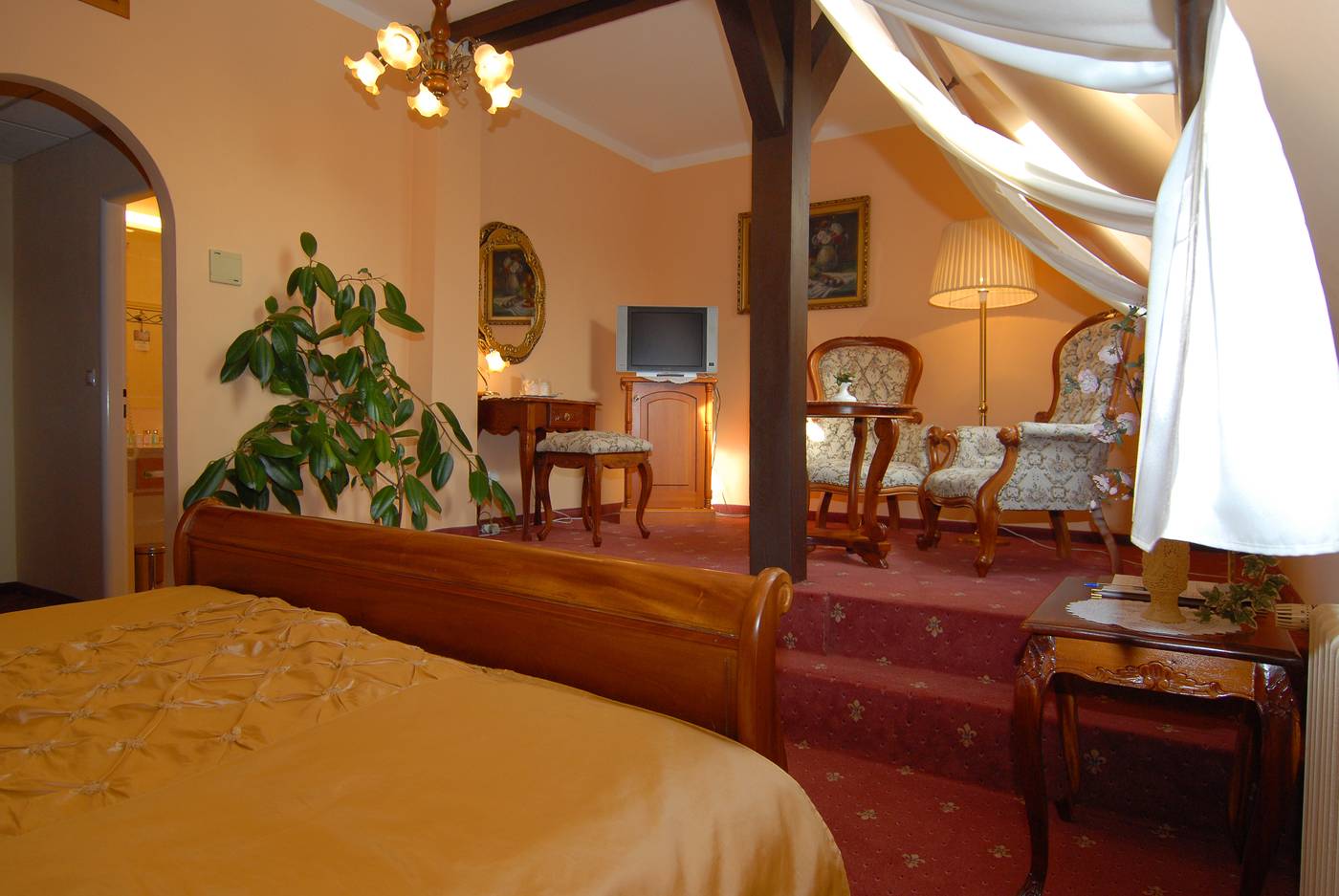 Hotel-Opera-Prague-Room-15