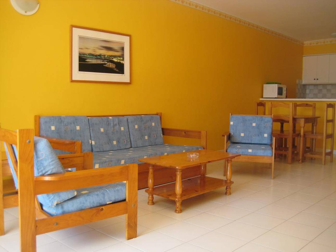 Atlantis-Las-Lomas-Room-14