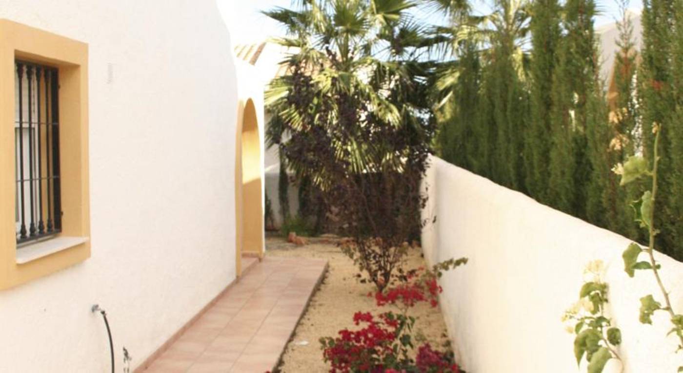 Puerta-del-Sol-Apartamentos-Lobby-10