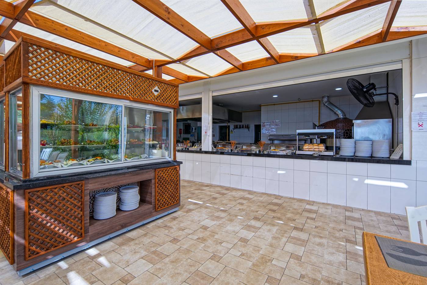 Diamond-Beach-Hotel---SPA-Restaurant-52