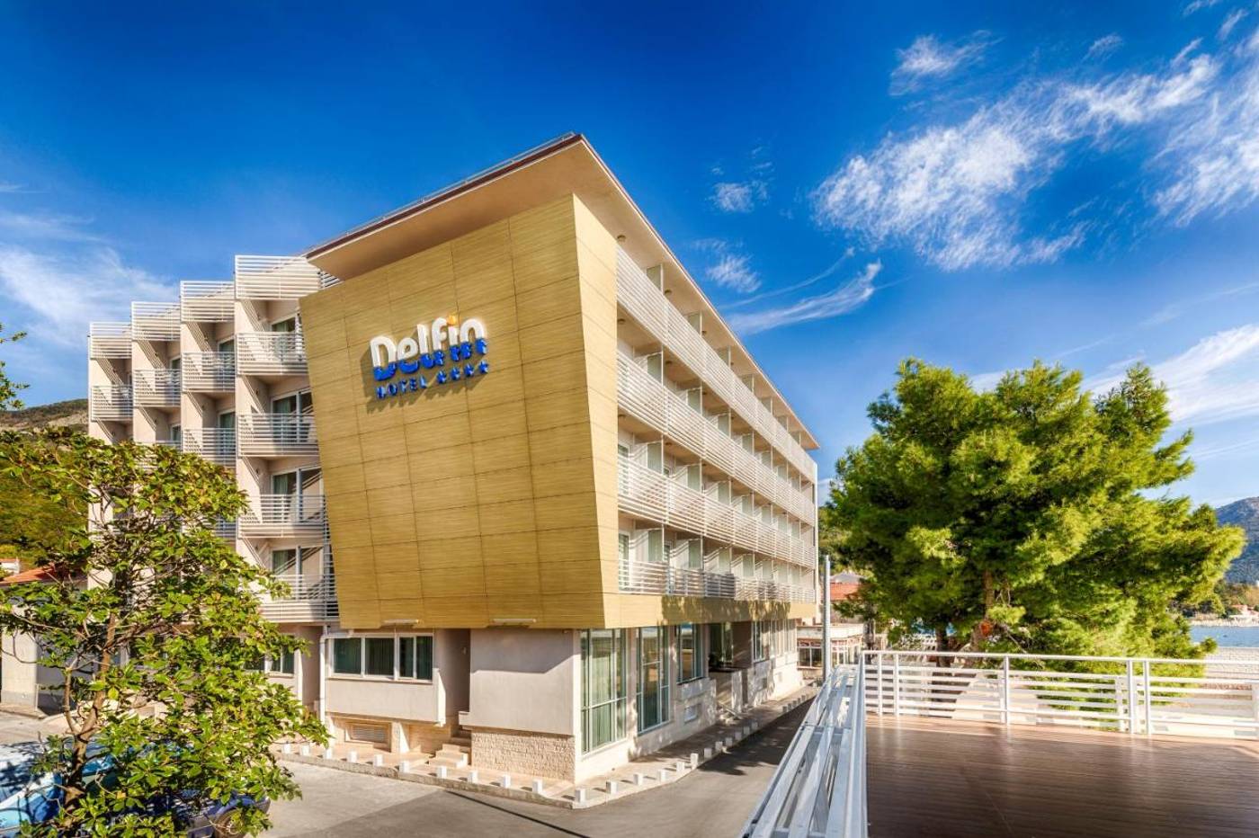 Carine Hotel Delfin-Montenegro-HERCEG NOVI-BIJELA-General view-1