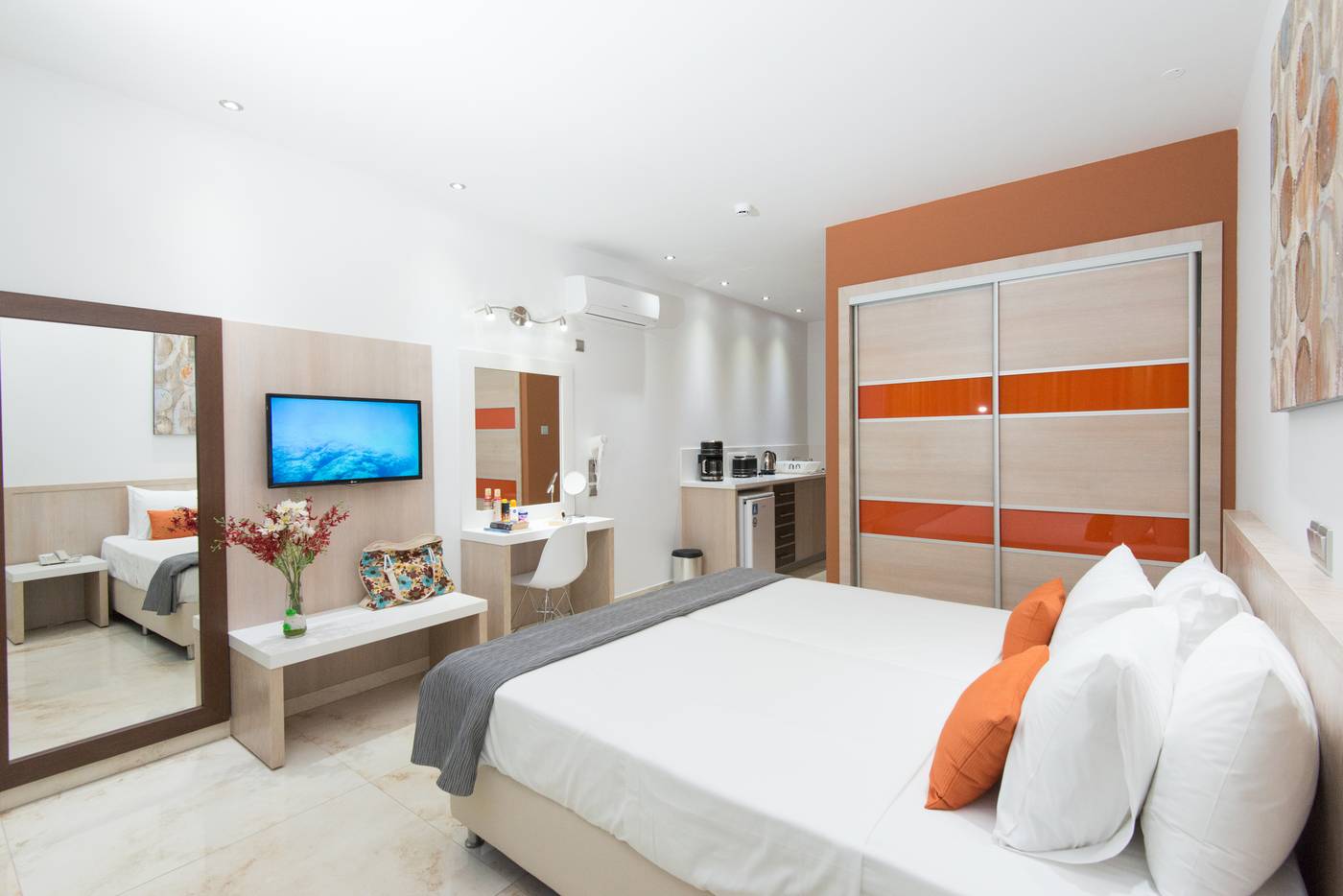 Loutsiana-Hotel-Apartments-Room-17