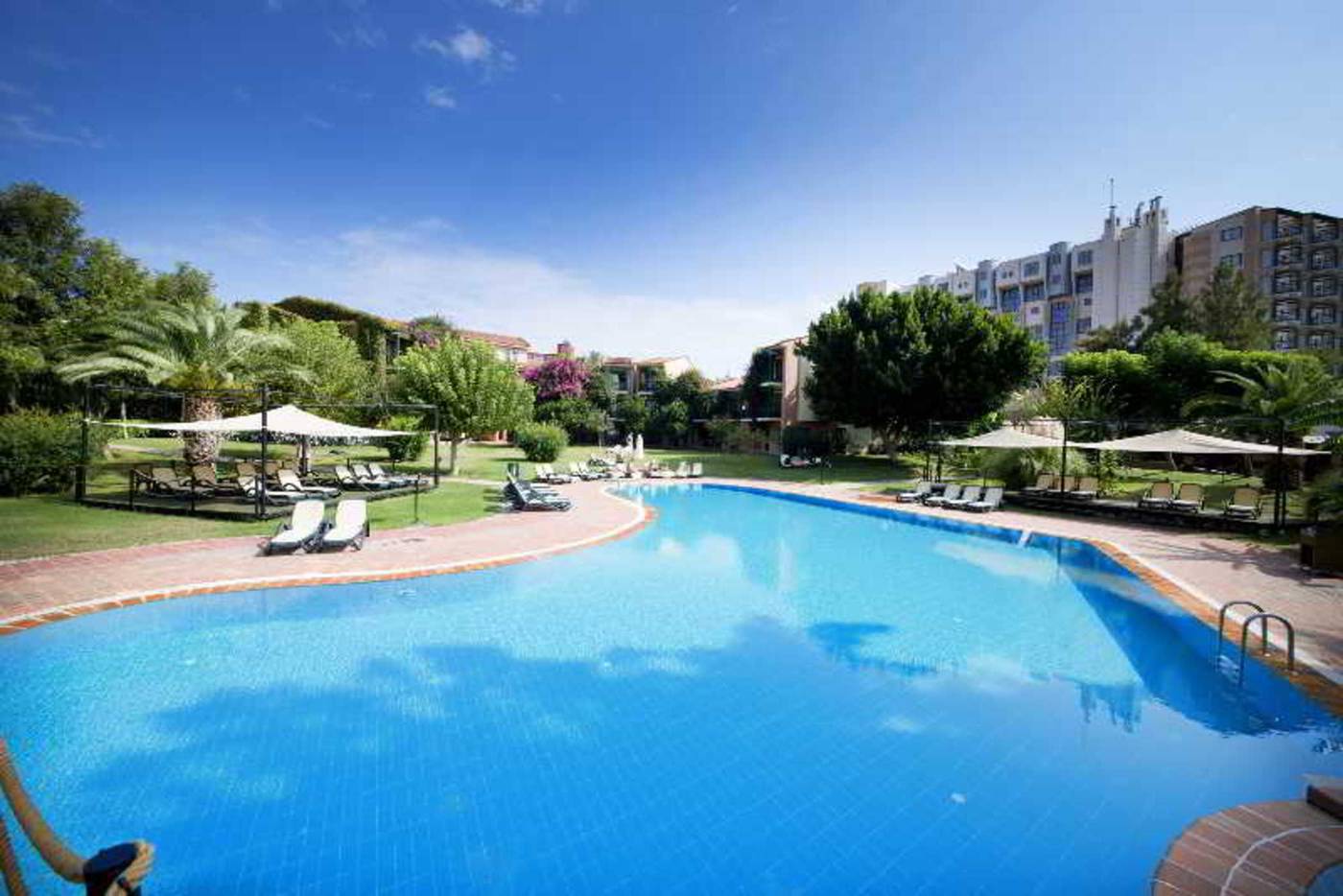 Limak-Limra-Hotel---Resort-Pool-7