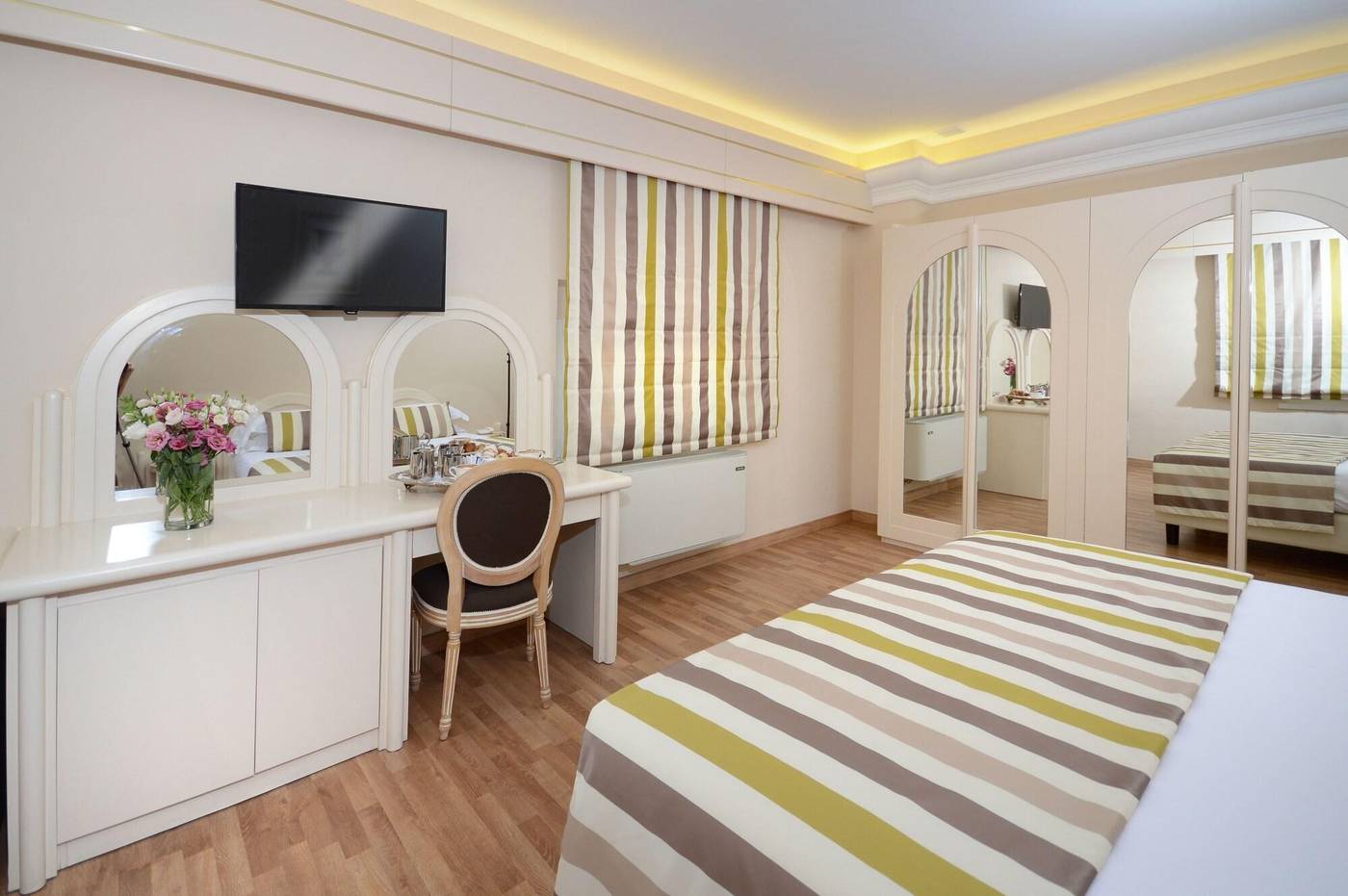 Grand-Hotel-Vittoria-Room-20