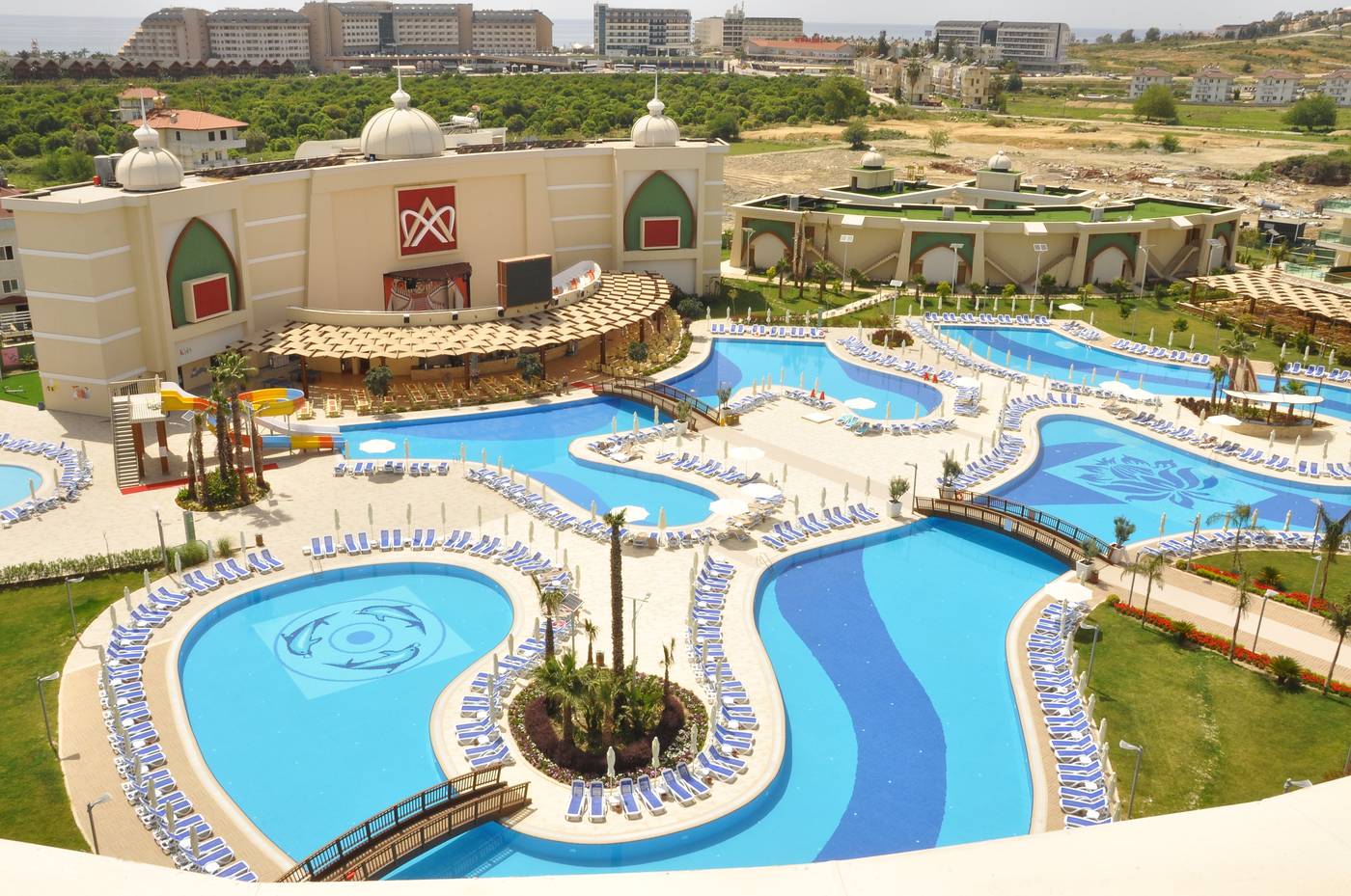 Alan-Xafira-Deluxe-Resort---Spa-Pool-4