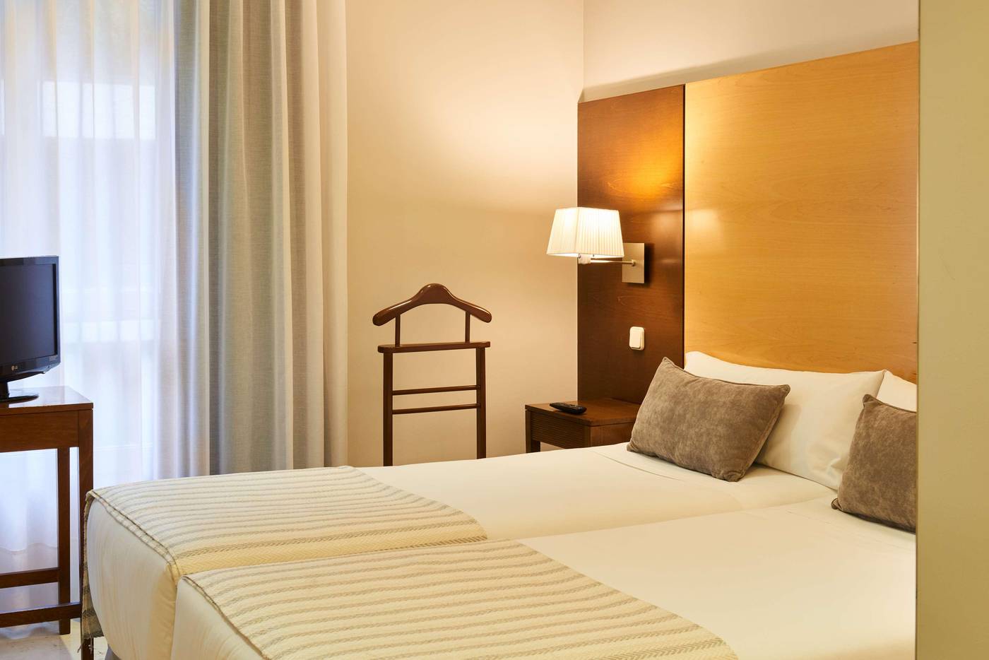 Suites-Barrio-de-Salamanca-Room-13