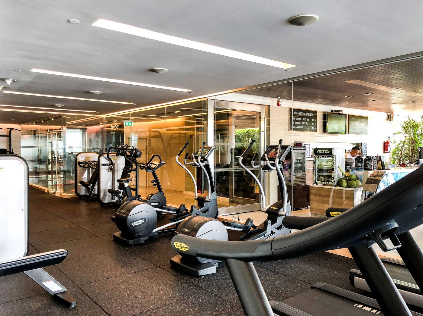 Pullman-Bangkok-Hotel-G-Sports-and-Entertainment-58