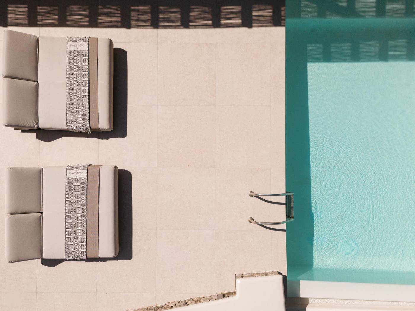 Casa-Del-Mar-Mykonos-Seaside-Resort-Room-6