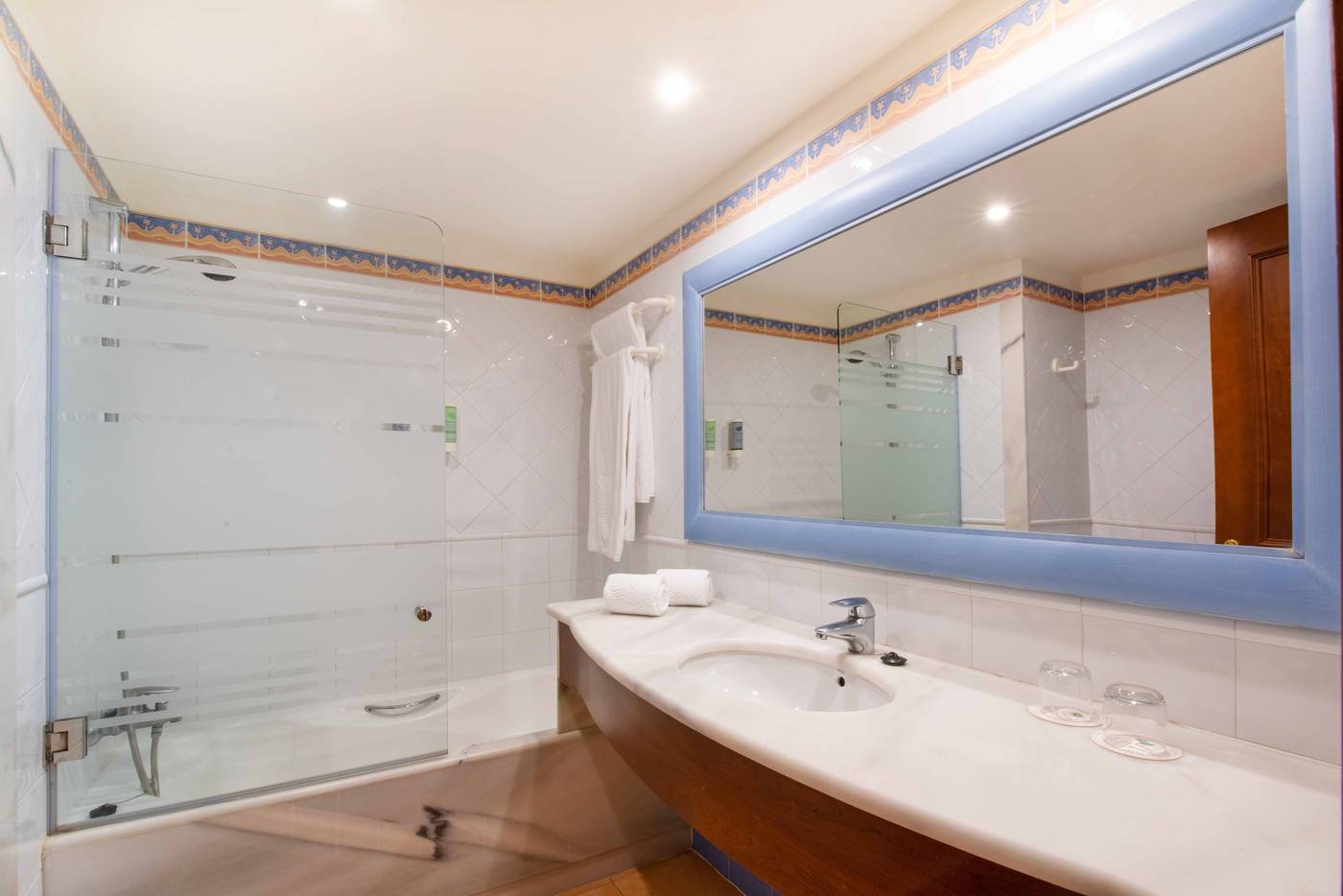 Valentin-Sancti-Petri-Room-40