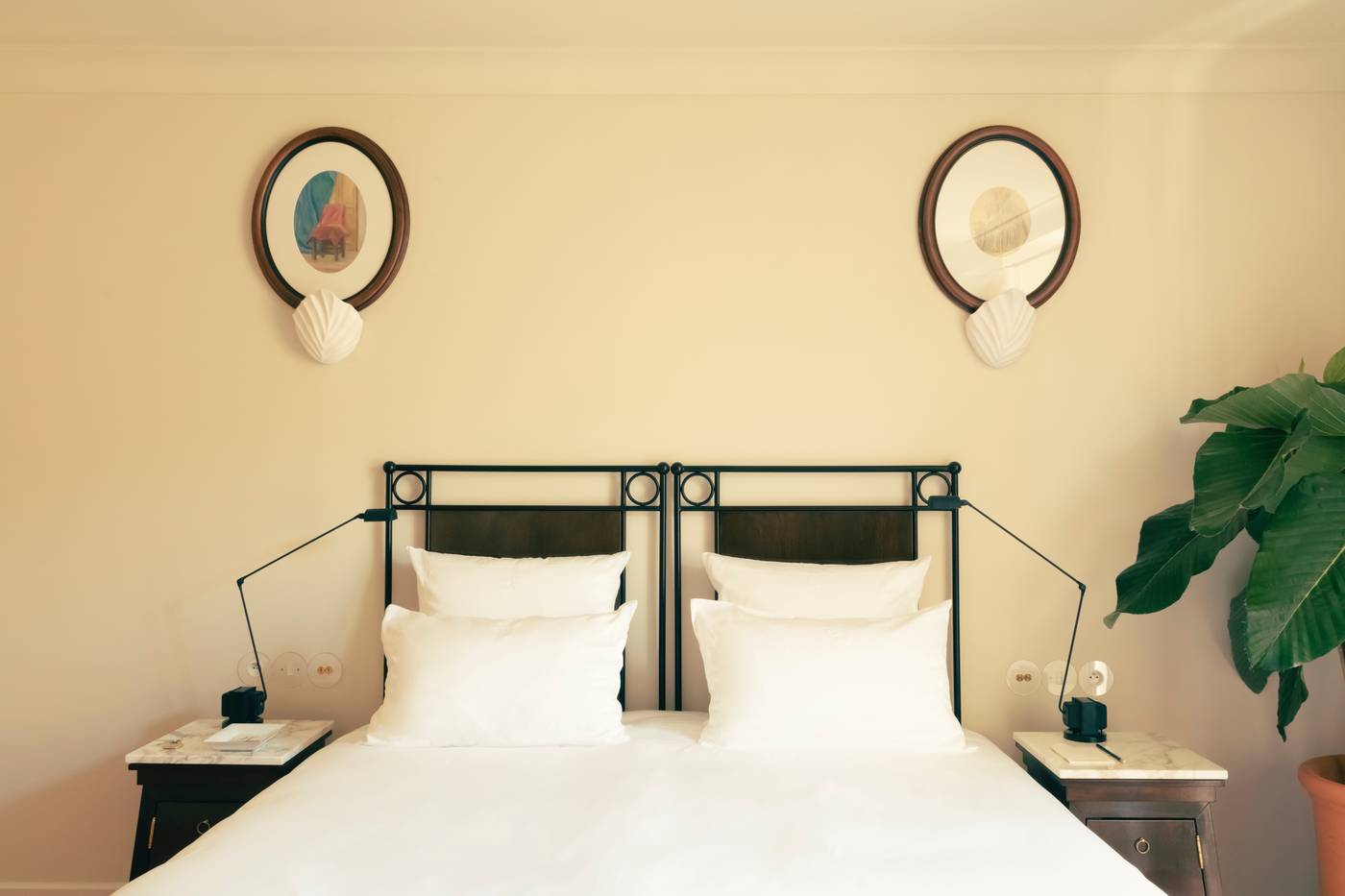 Hotel-La-Ponche-Room-20