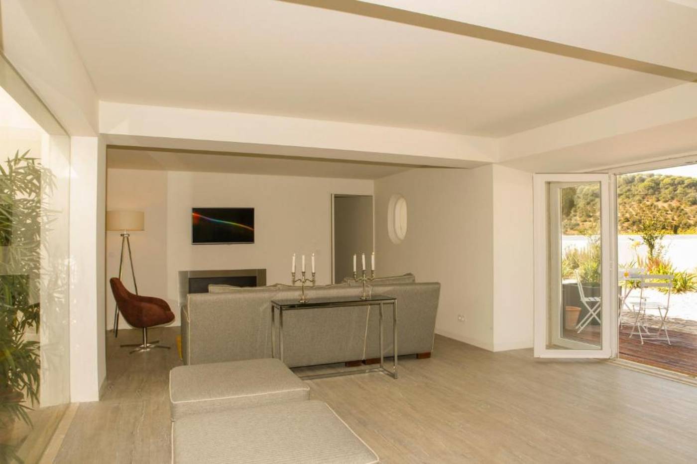 Casa-Palmela---Small-Luxury-Hotels---Villas-Room-10