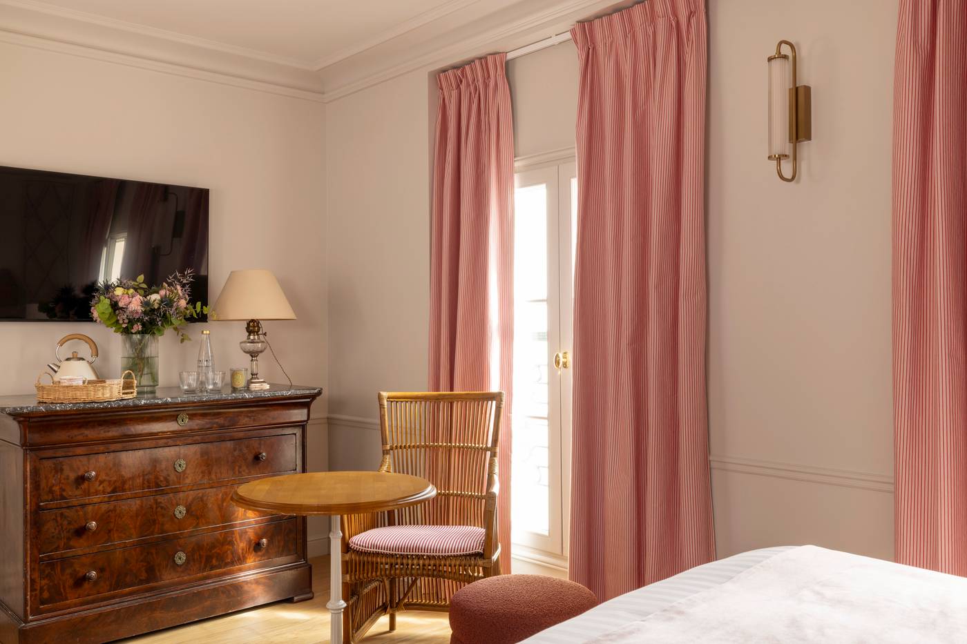 Le-Lavoisier-Room-19