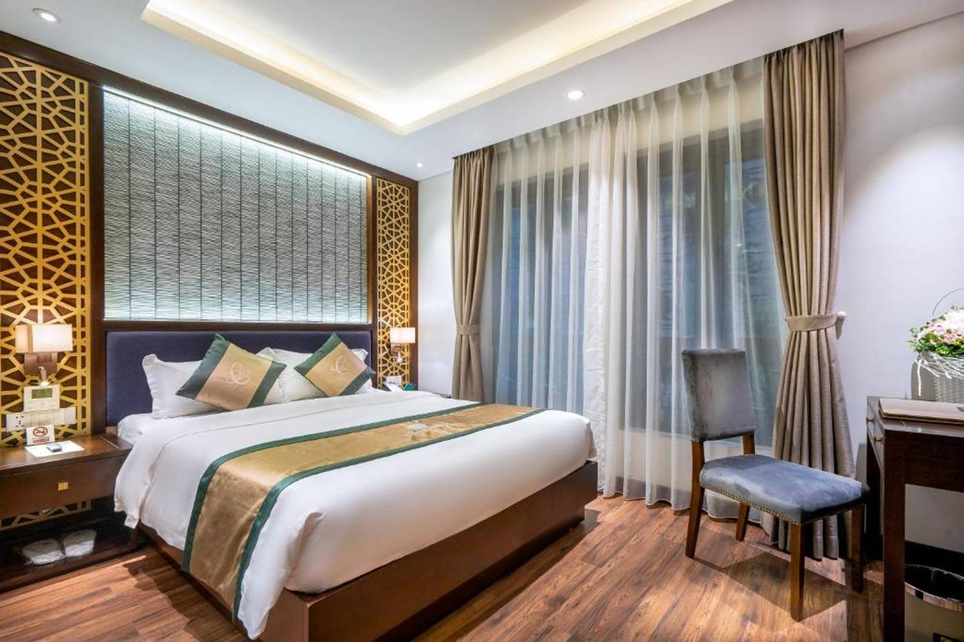 Conifer Grand Hotel-Vietnam-Hanoi-Room-10