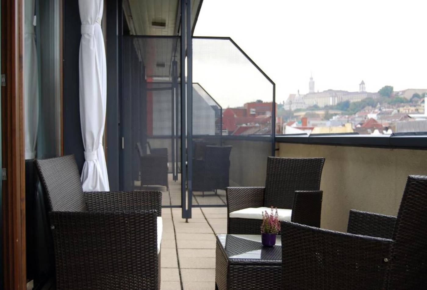 Residence-Regnum-Room-73