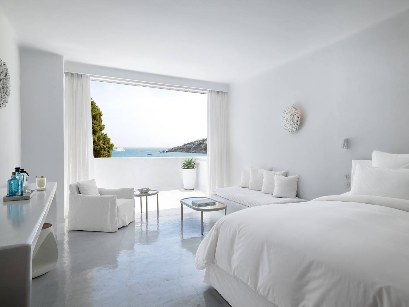 Mykonos-Blu-A-Grecotel-Resort-To-Live-Room-35