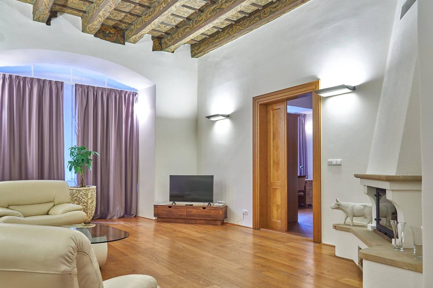 U-Tri-Pstrosu-Room-26