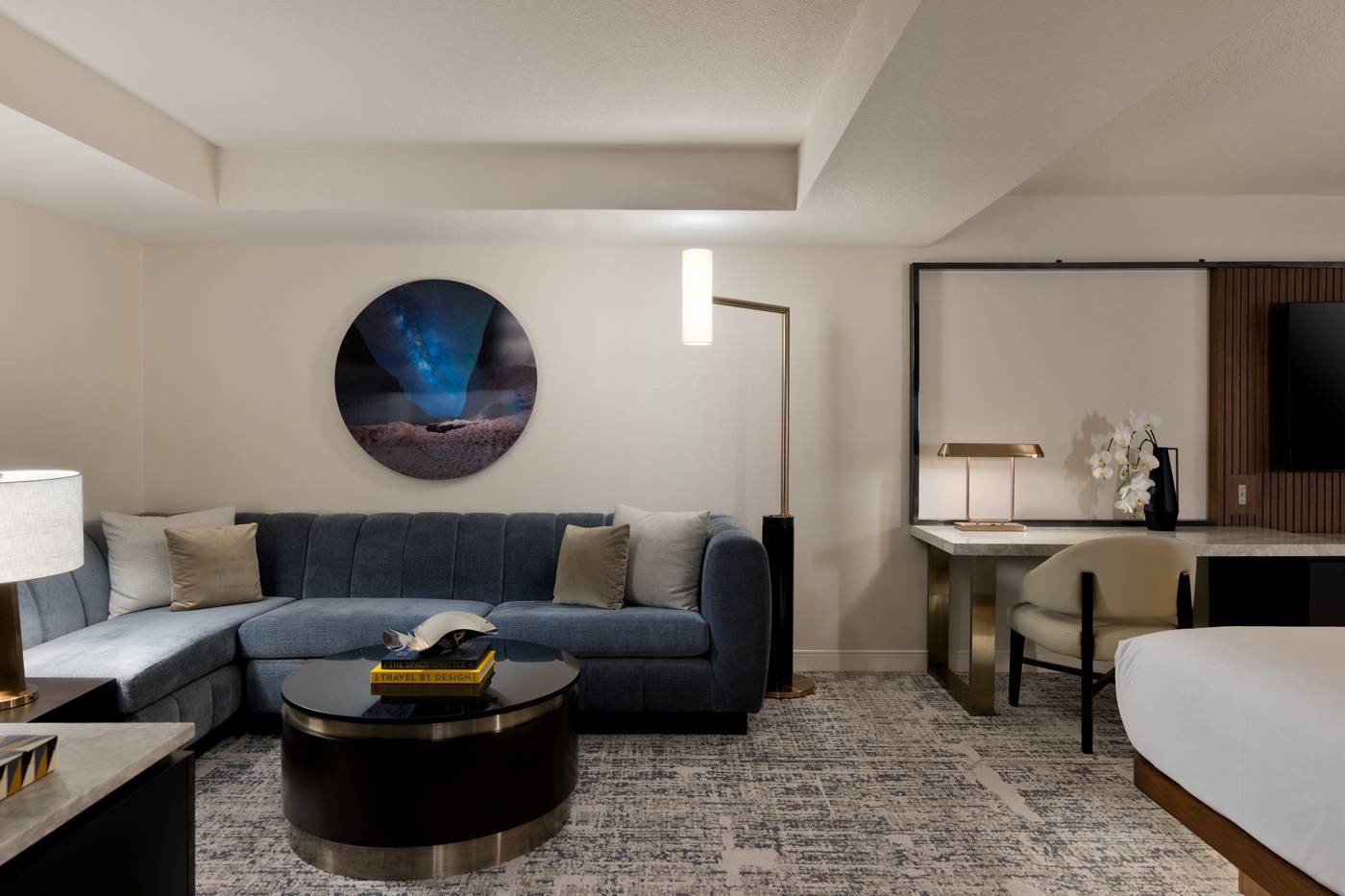 MGM-Grand-Hotel---Casino-Room-53