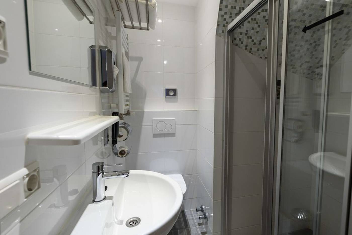 Highland-Atlantis-Amsterdam-Room-19