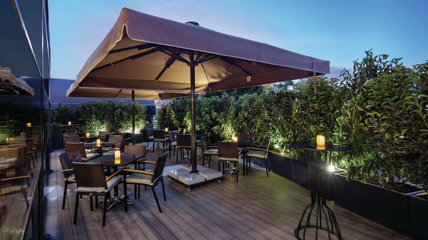 Hilton-Istanbul-Maslak-Restaurant-54