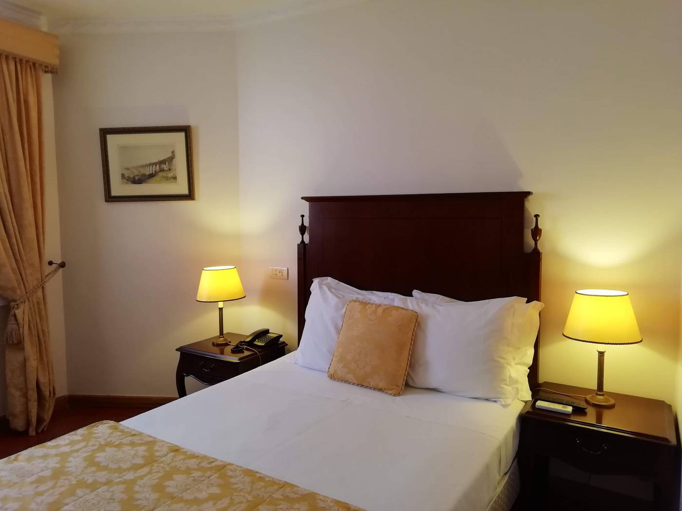 Turim-Club-D-Azeit-o-Hotel-Room-13