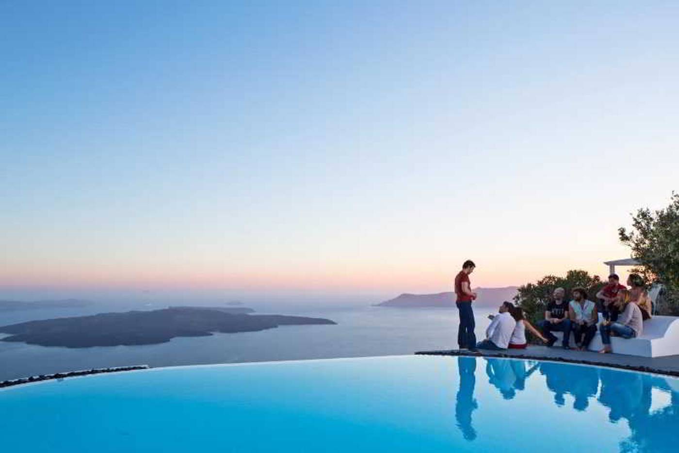 Alta-Vista-Suites-Pool-46