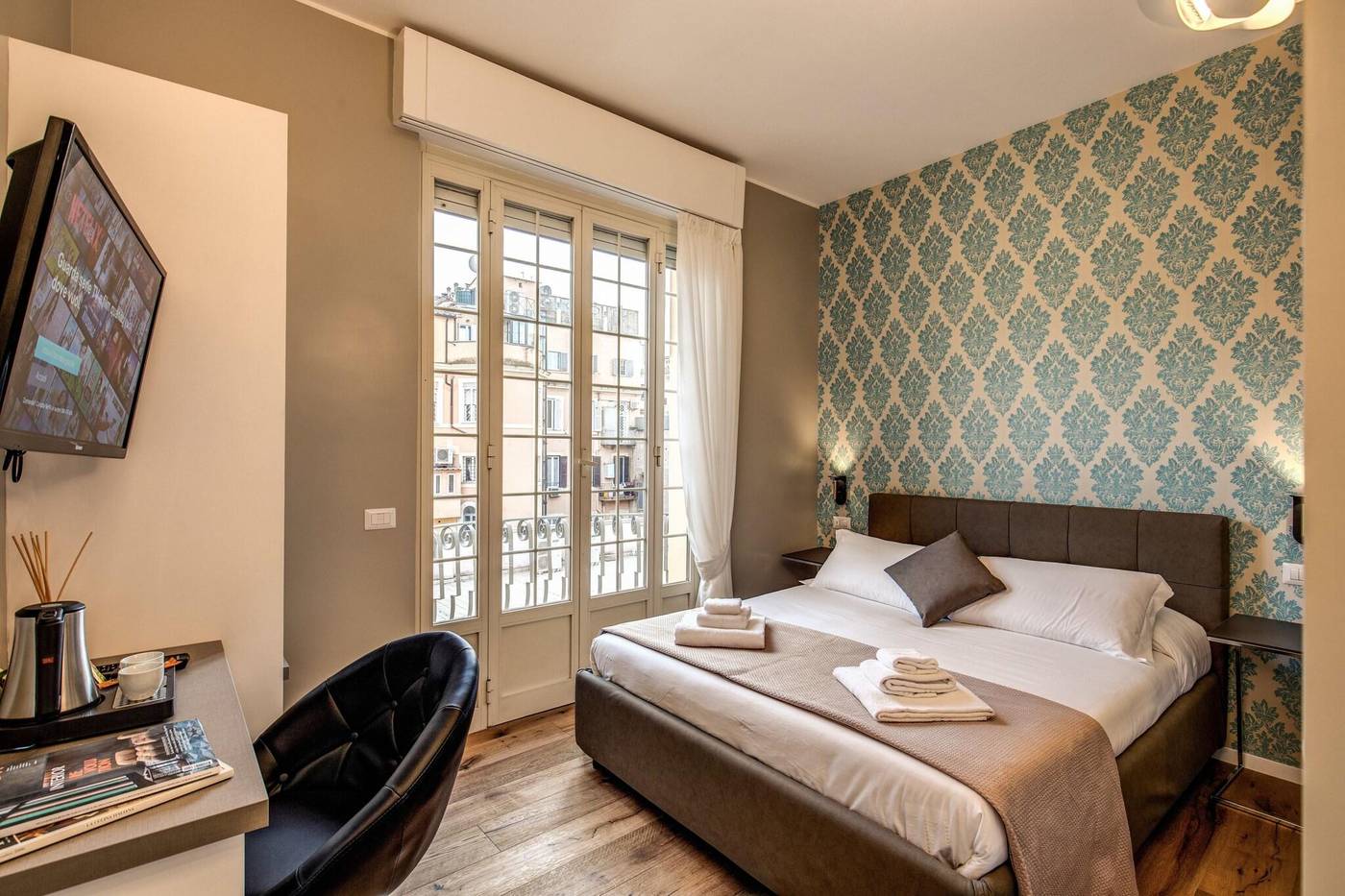 Elysium-Suites-Room-3