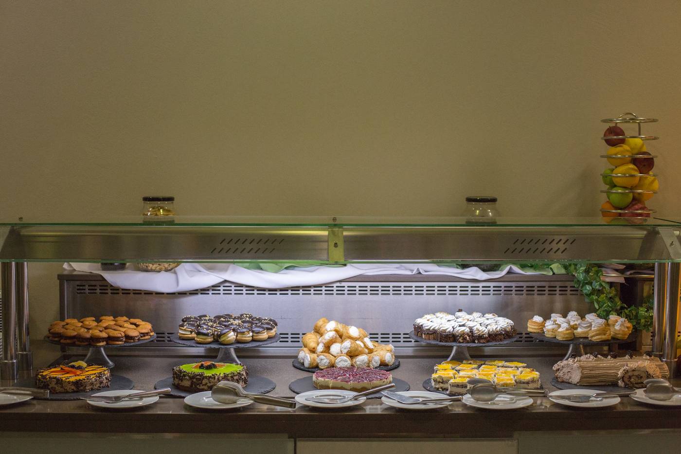 Akti-Imperial-Deluxe-Resort---Spa-Dolce-by-Wyndham-Restaurant-38