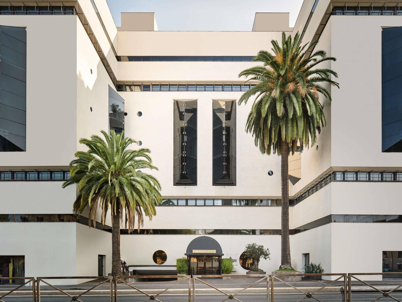 Mercure-Roma-Centro-Colosseo-General-view-53