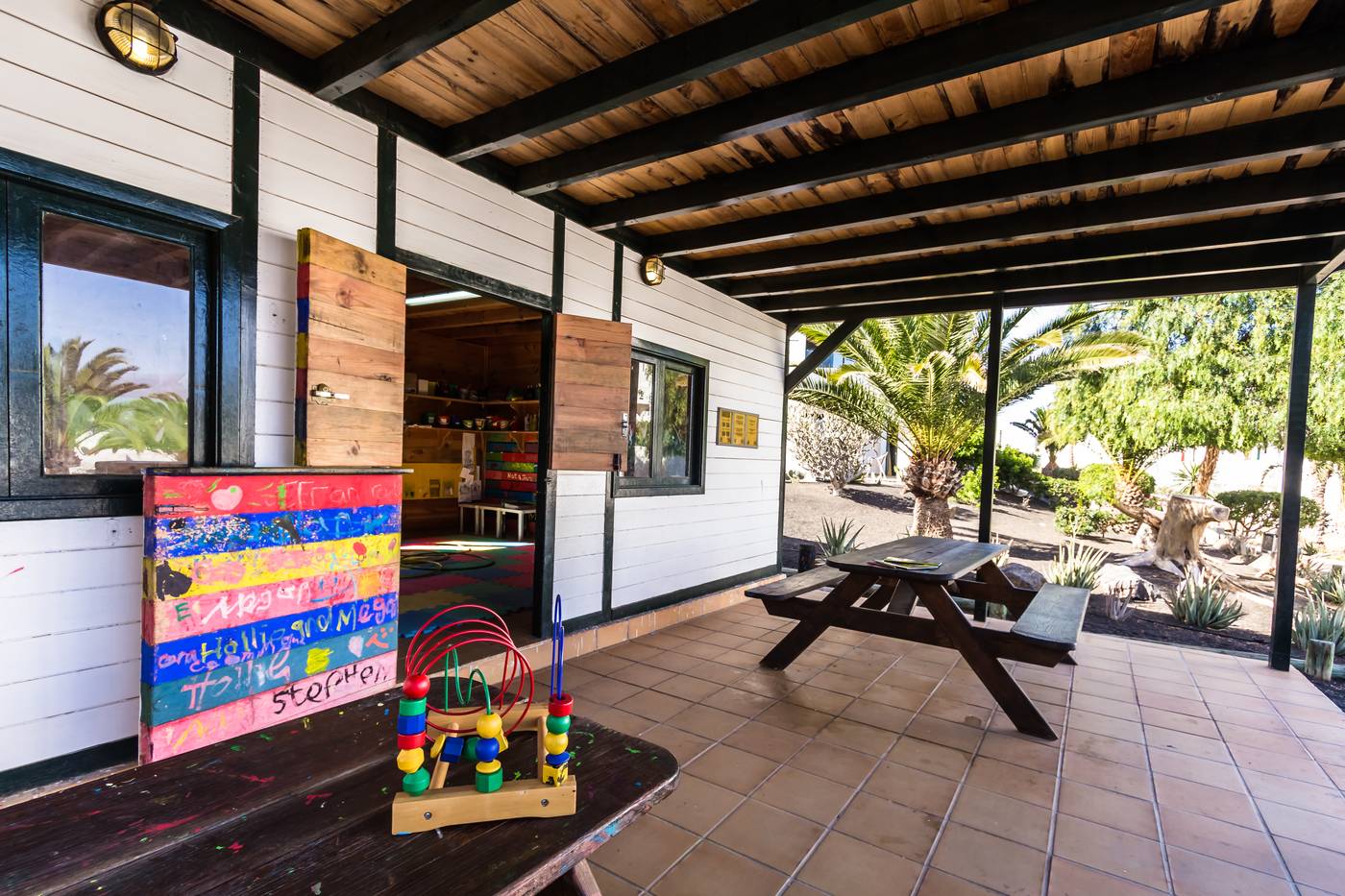 Bluebay-Lanzarote-Sports-and-Entertainment-44