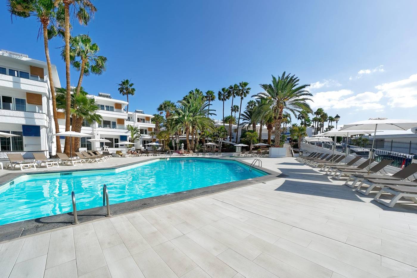 Labranda-El-Dorado-Lanzarote-Pool-6