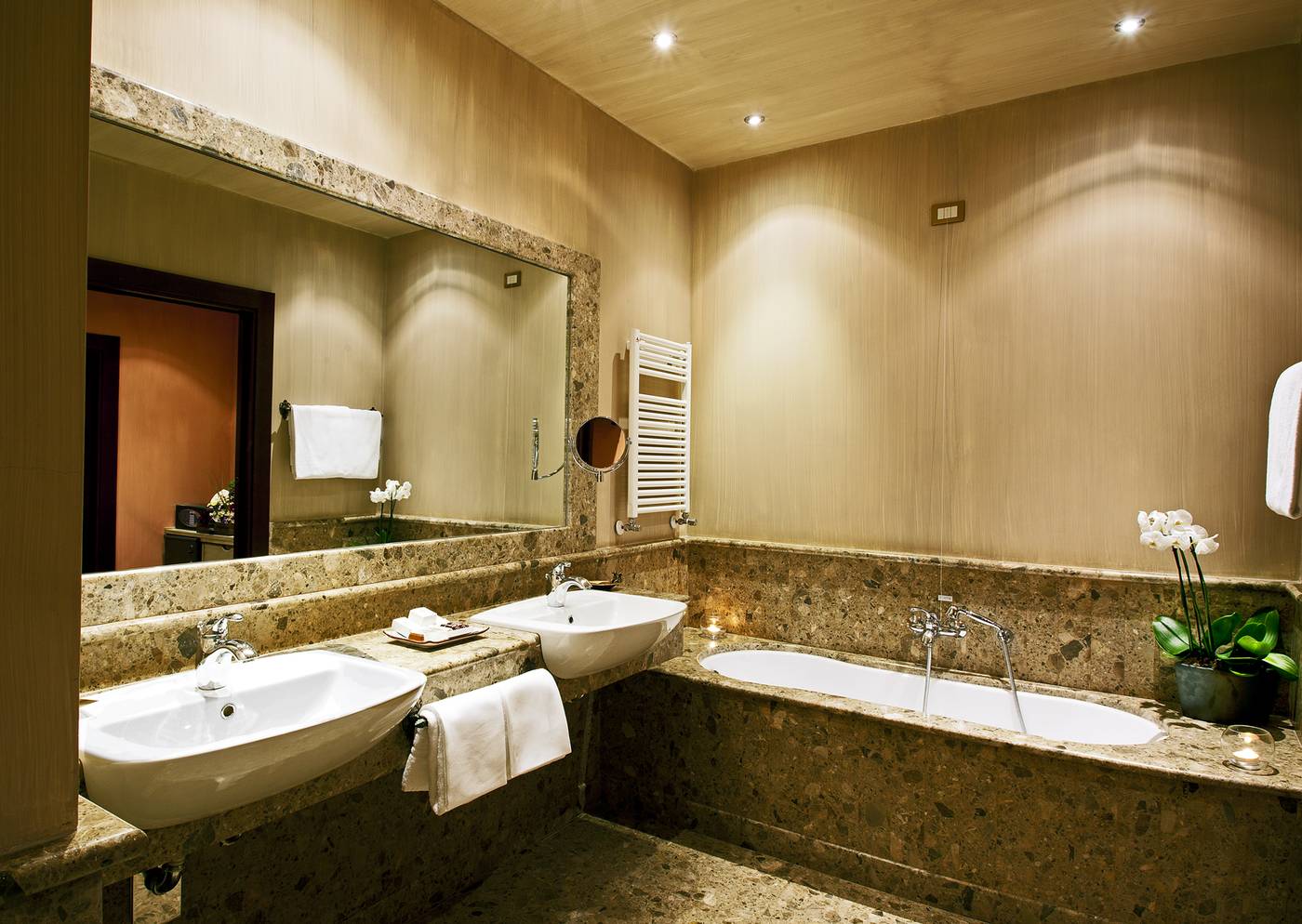 Bauer-Palladio-Hotel---Spa-General-view-19