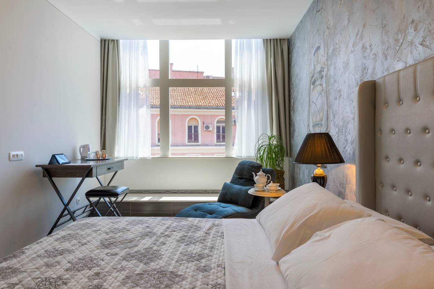 Prima-Luce-Downtown-Room-27