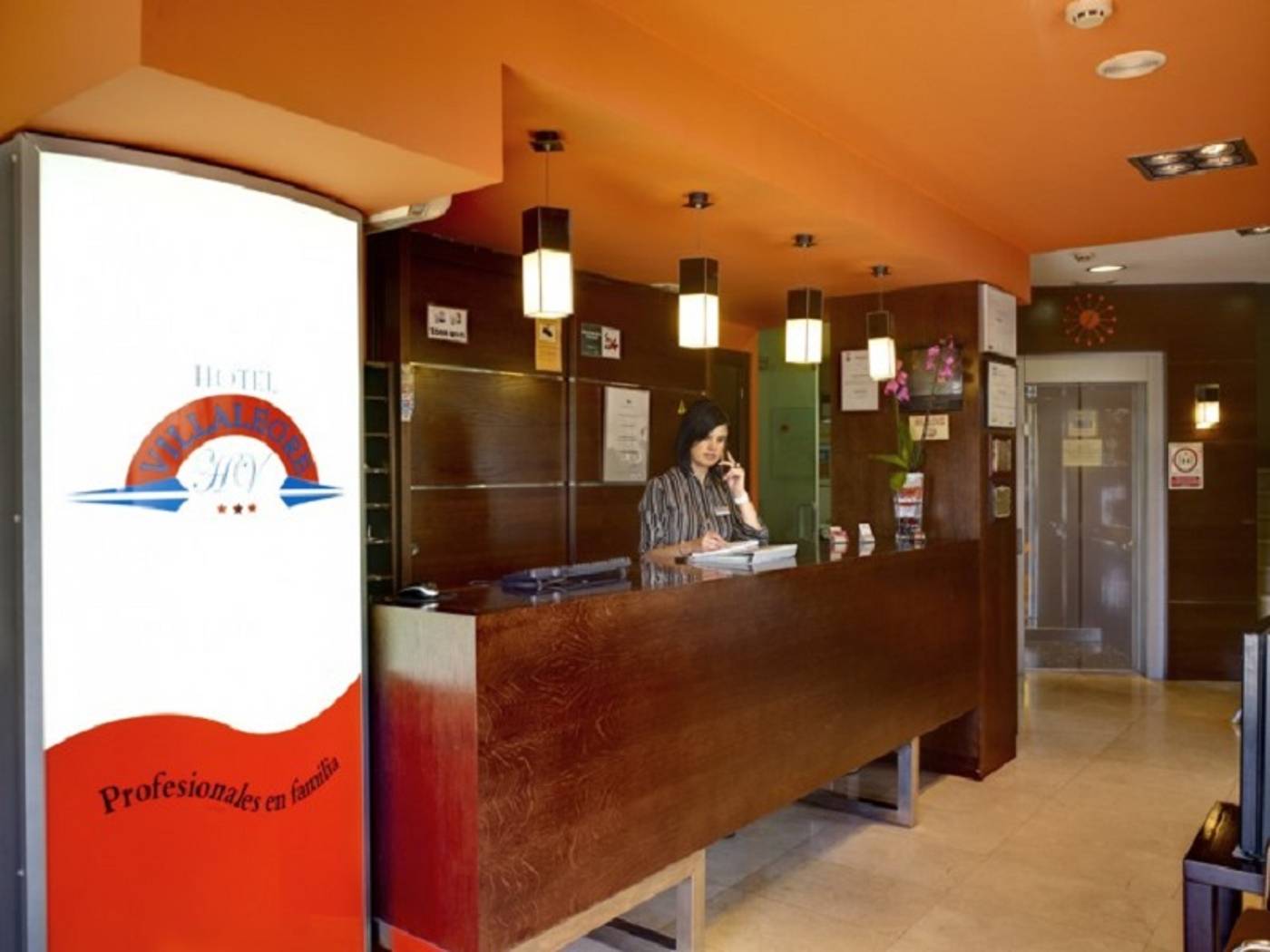 Villalegre-Spain-AVILES-Lobby-7