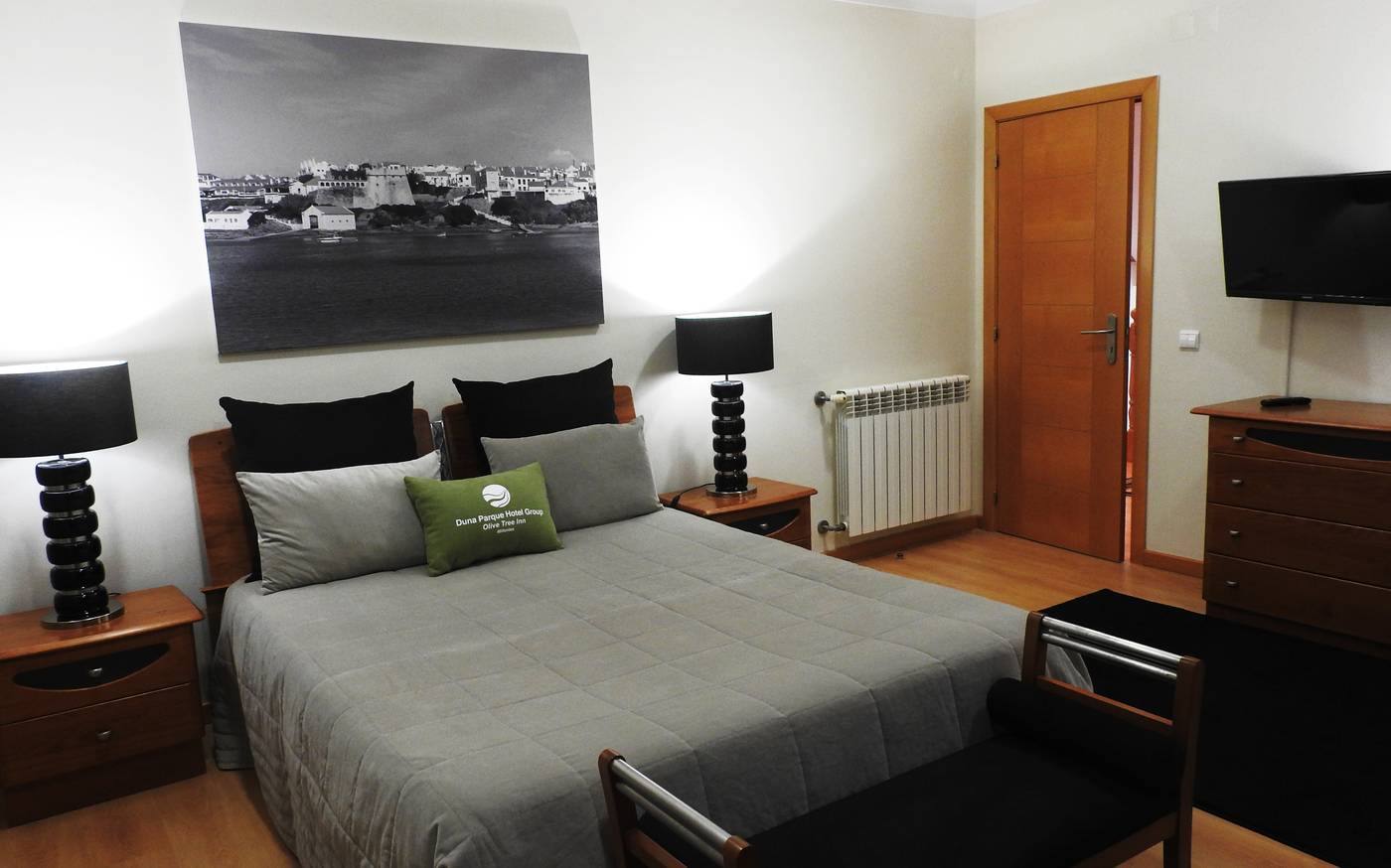 Milfontes-Guest-House-Room-11