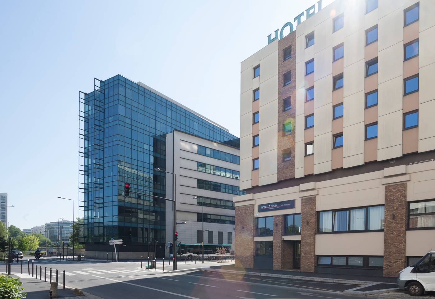 Apogia-Paris-General-view-35