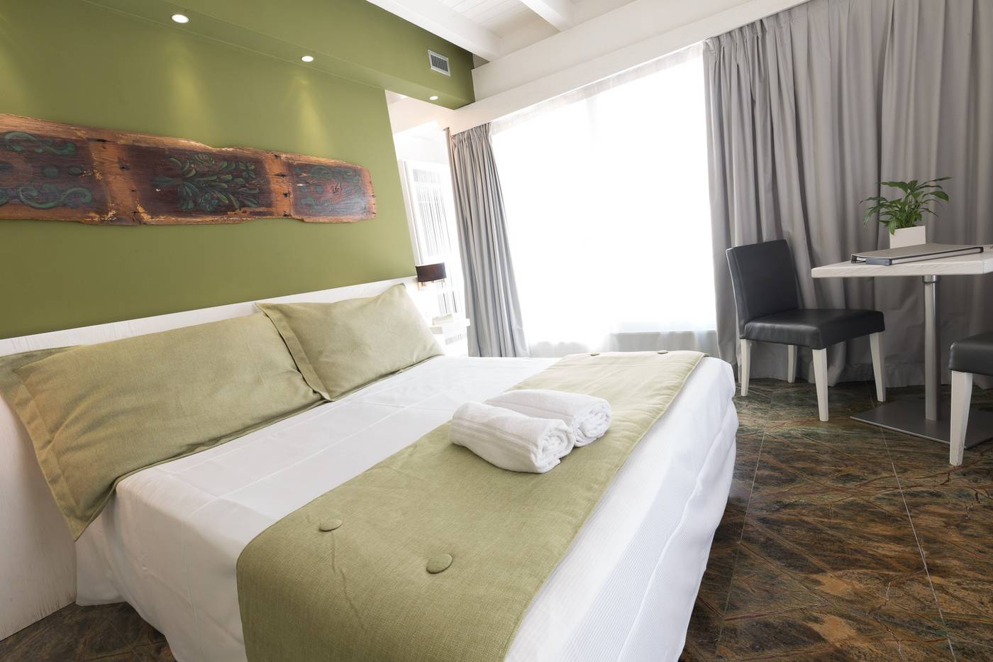 Quintocanto-Hotel-and-Spa-Room-4